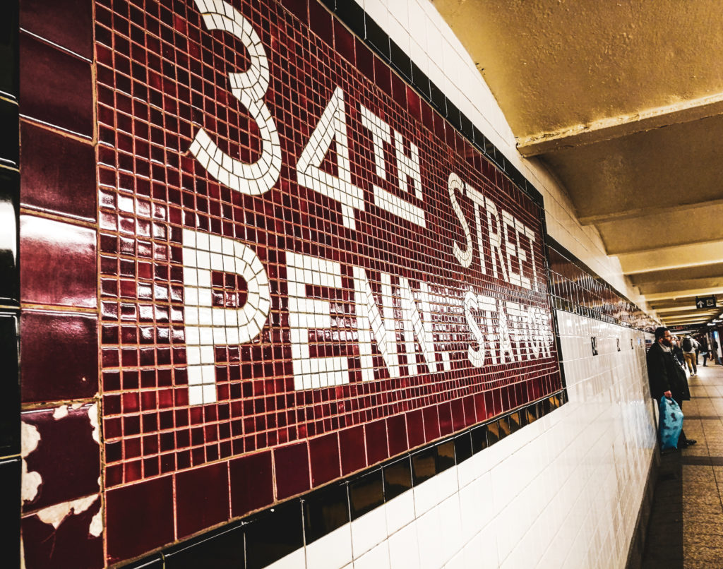 panneau arret métro new york